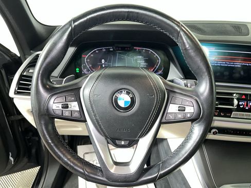 Used 2019 BMW X5 xDrive40i AWD/4WD image 16