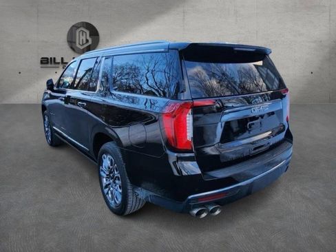 Used 2023 GMC Yukon XL Denali Ultimate image 5