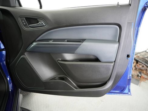 Used 2015 Chevrolet Colorado Z71 RWD image 46