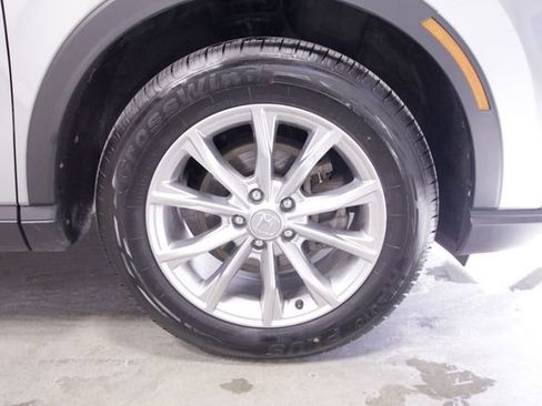 Used 2023 Honda CR-V EX image 12