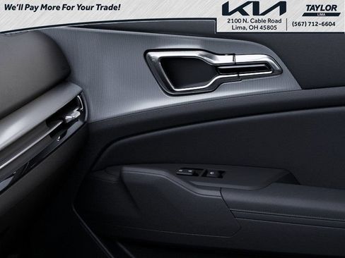 New 2026 Kia Sportage EX FWD image 25