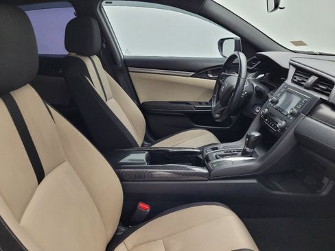 Used 2018 Honda Civic Sport image 21