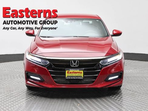 Used 2020 Honda Accord Sport image 2