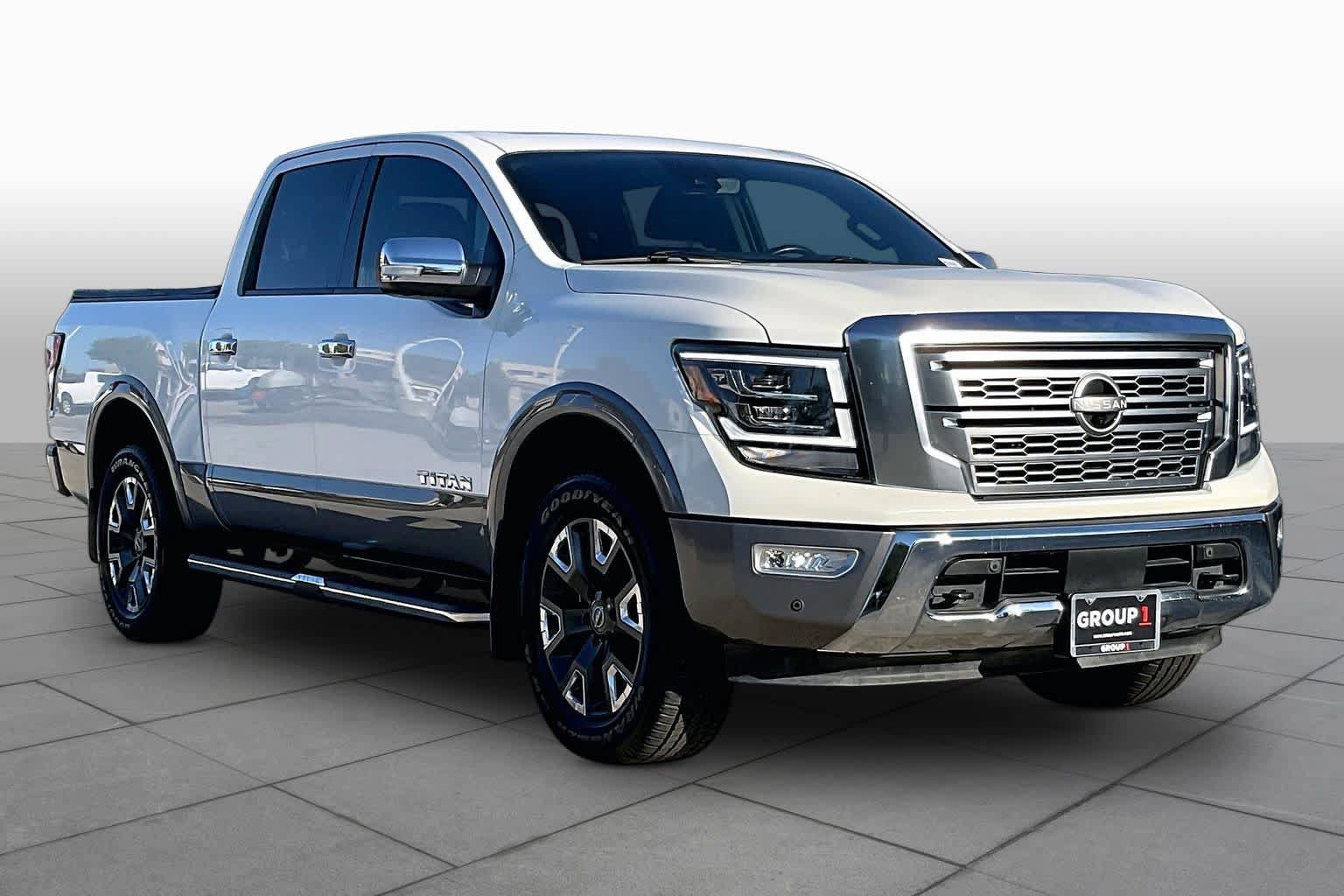 Used 2023 Nissan Titan Platinum Reserve w/ Moonroof Package AWD/4WD image 3