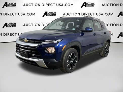 Used 2023 Chevrolet TrailBlazer LT FWD image 1