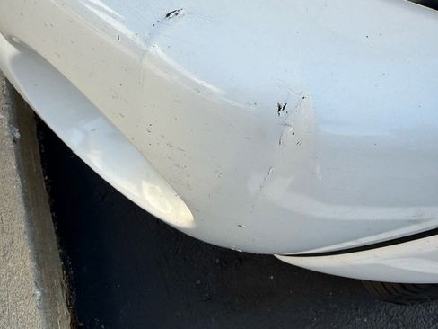 Used 2011 Toyota Tacoma 4x4 Double Cab w/ TRD Off-Road Pkg w/JBL Audio image 7