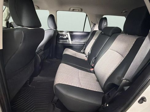Used 2019 Toyota 4Runner SR5 AWD/4WD image 26