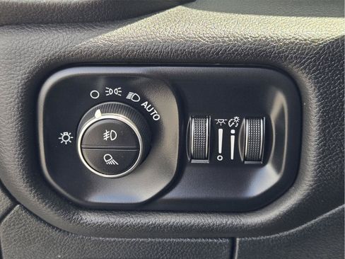 Used 2025 RAM 1500 Lone Star AWD/4WD image 20