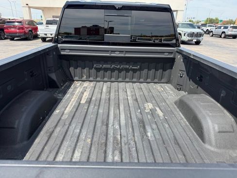 Used 2024 GMC Sierra 2500 Denali Ultimate AWD/4WD image 16