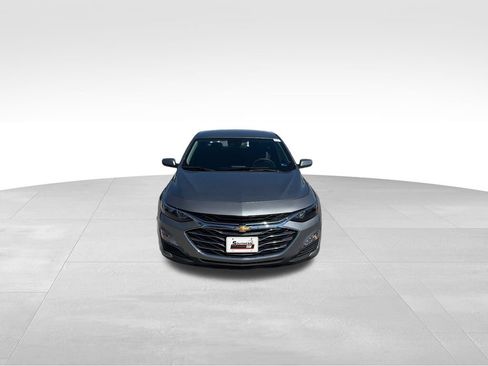 Used 2025 Chevrolet Malibu LT FWD image 9