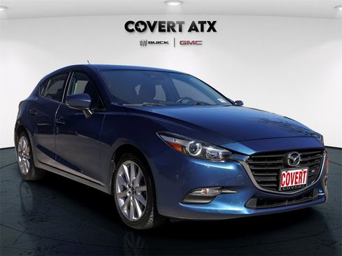 Used 2017 MAZDA MAZDA3 Touring image 9