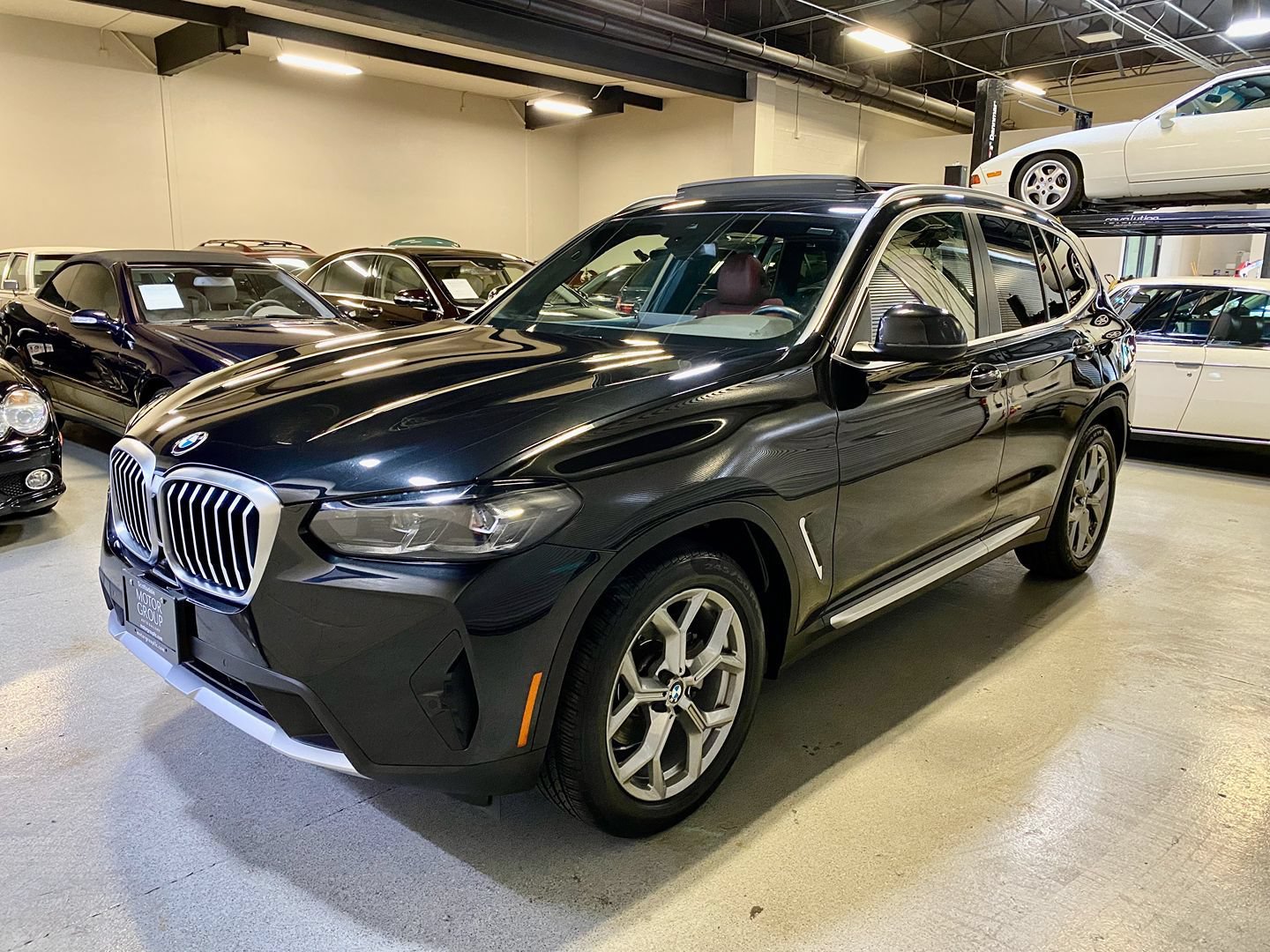 Used 2022 BMW X3 sDrive30i w/ Convenience Package RWD image 3