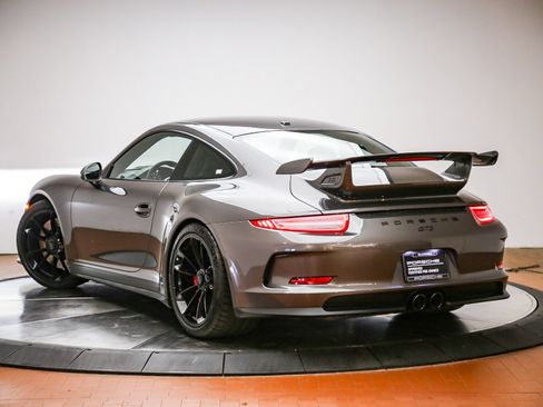 Certified 2015 Porsche 911 GT3 RWD image 3