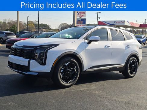 New 2026 Kia Sportage EX FWD image 7