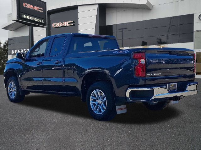 Used 2023 Chevrolet Silverado 1500 LT AWD/4WD image 24