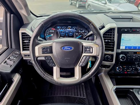 Used 2020 Ford F250 Lariat image 23
