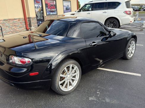 Used 2008 MAZDA MX-5 Miata Grand Touring w/ Premium Pkg RWD image 5