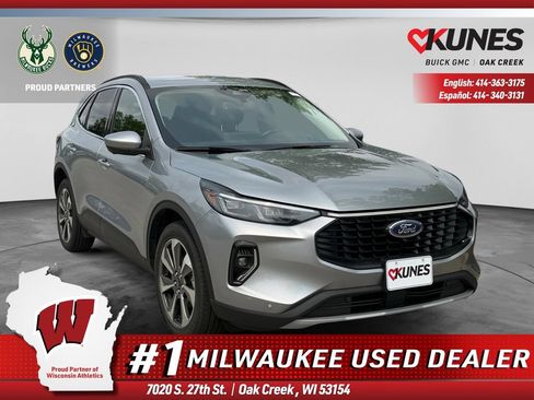 Used 2023 Ford Escape Platinum AWD/4WD image 1