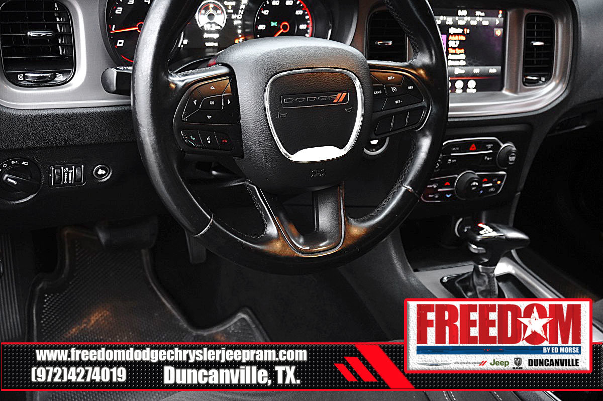 Used 2023 Dodge Charger SXT w/ Blacktop Package RWD image 24