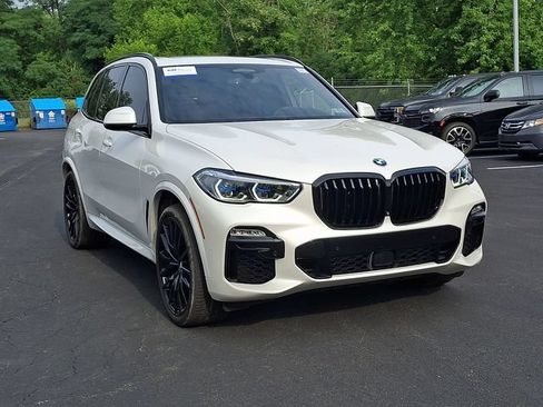Used 2020 BMW X5 M50i w/ Executive Package AWD/4WD image 2