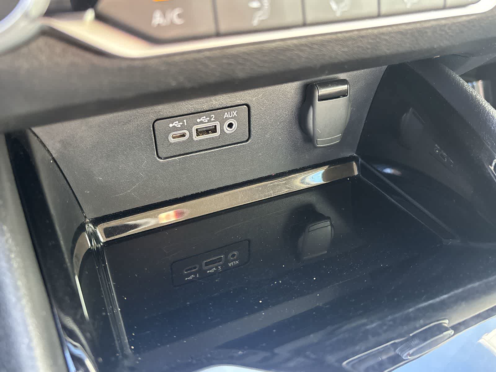 Used 2024 Nissan Altima 2.5 SV FWD image 22