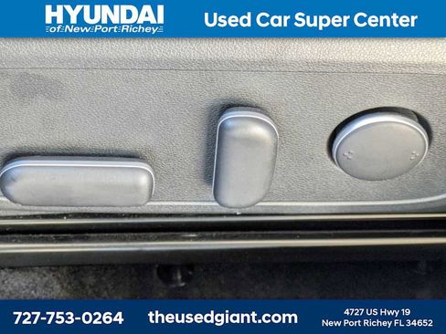 Used 2025 Hyundai Kona SEL image 22