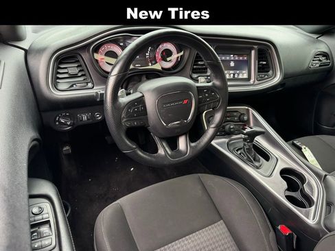 Used 2018 Dodge Challenger R/T w/ Quick Order Package 28P T/A image 3