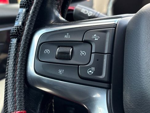 Used 2021 Chevrolet Blazer RS w/ Enhanced Convenience Package FWD image 16