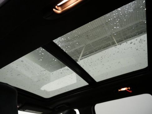 Used 2023 Jeep Compass Limited w/ Elite Group image 4