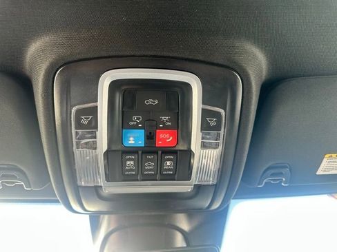 New 2026 RAM 2500 Laramie w/ Night Edition image 31