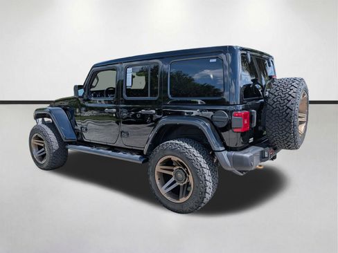Used 2022 Jeep Wrangler Unlimited Rubicon w/ Trailer Tow Package AWD/4WD image 6