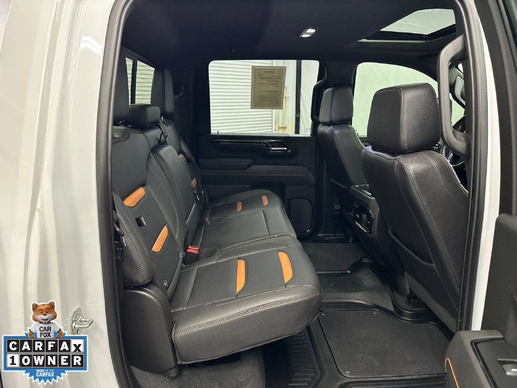 Used 2025 GMC Sierra 2500 AT4 w/ AT4 Premium Plus Package AWD/4WD image 17