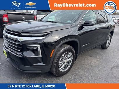 Used 2025 Chevrolet Traverse LT w/ Driver Confidence Package