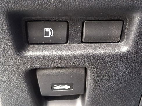 Used 2023 Lexus UX 250h AWD w/ Accessory Package (Z1) image 25