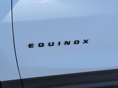 Certified 2024 Chevrolet Equinox LS w/ LS Convenience Package FWD image 32