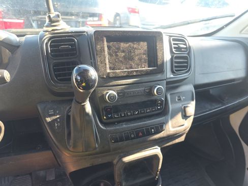 Used 2025 RAM ProMaster 3500 w/ Convenience Group FWD image 8