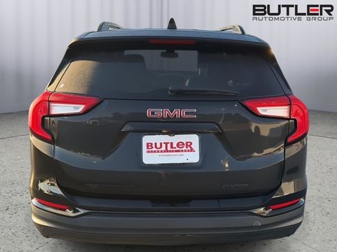 Used 2023 GMC Terrain SLT w/ Elevation Edition FWD image 5