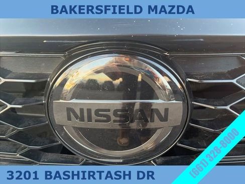 Used 2023 Nissan Sentra SV w/ SV Premium Package image 9