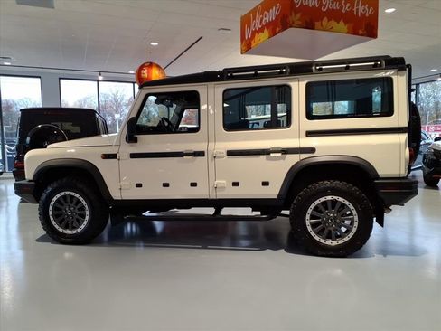 Used 2024 INEOS Grenadier Fieldmaster Edition image 10