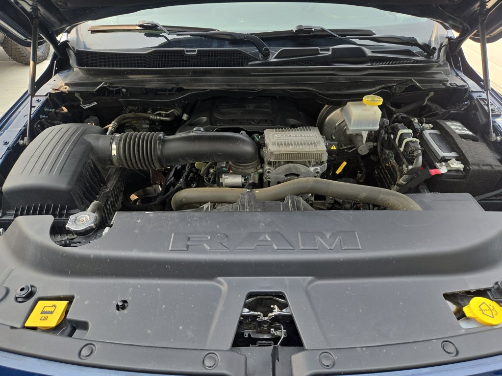 Used 2023 RAM 1500 Laramie AWD/4WD image 27
