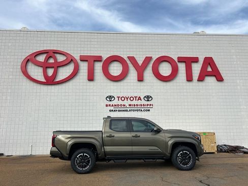 New 2026 Toyota Tacoma TRD Sport image 4