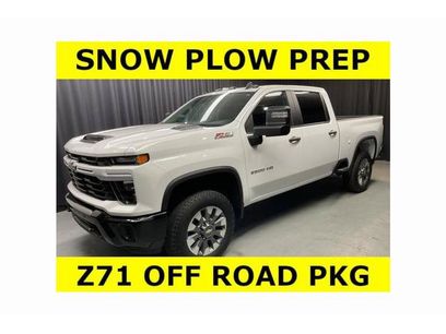 Used 2025 Chevrolet Silverado 2500 Custom w/ Custom Value Package