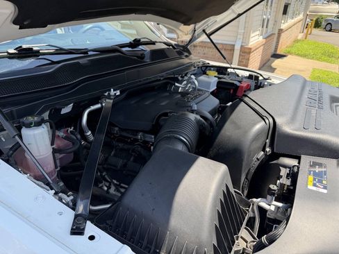 Used 2019 RAM 3500 Tradesman w/ Chrome Appearance Group AWD/4WD image 25
