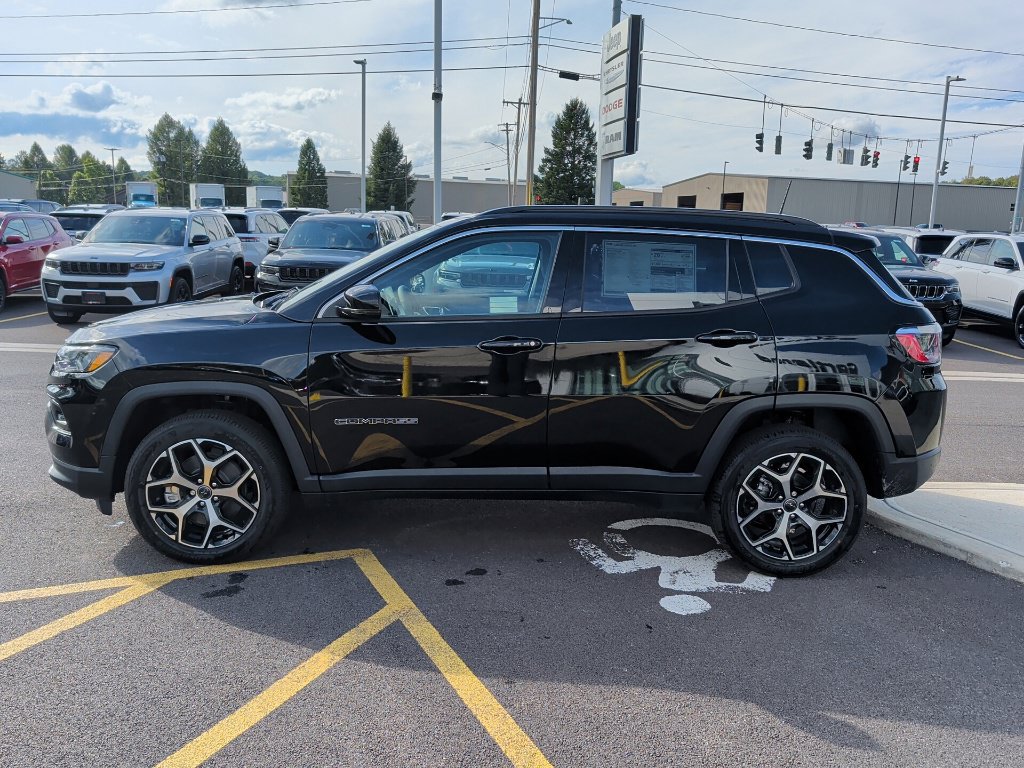 New 2026 Jeep Compass Limited AWD/4WD image 5