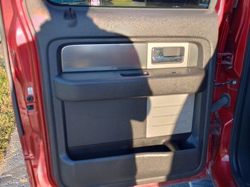 Used 2014 Ford F150 FX4 w/ Equipment Group 402A Luxury image 17