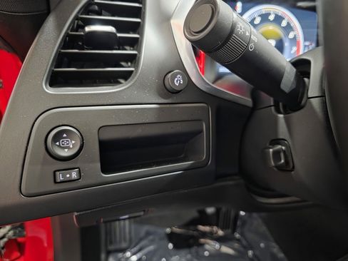 Used 2016 Chevrolet Corvette Stingray Coupe image 30