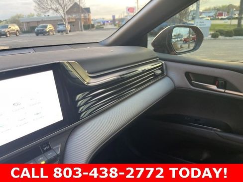 Used 2025 Toyota Camry SE w/ Multimedia Upgrade Package image 27