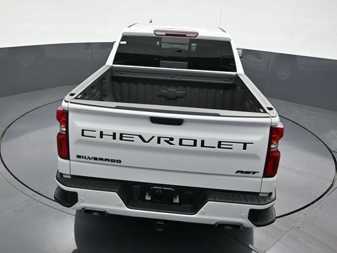 Used 2023 Chevrolet Silverado 1500 RST image 18