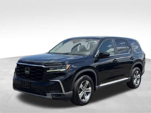 Used 2023 Honda Pilot EX-L image 3