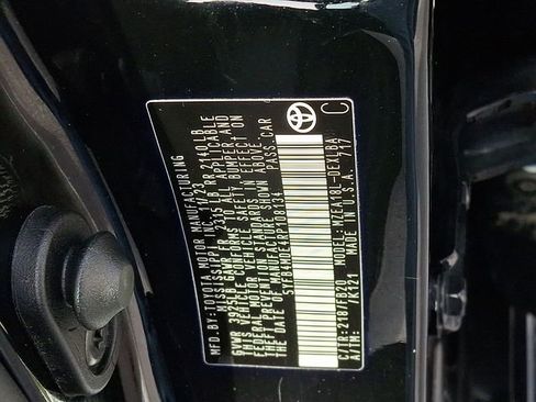 Used 2024 Toyota Corolla LE image 27